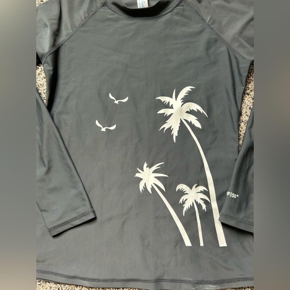 Charm Leaks UPF 50+ Long Sleeve Swim Shirt /Rash Guard size small - Picture 2 of 6